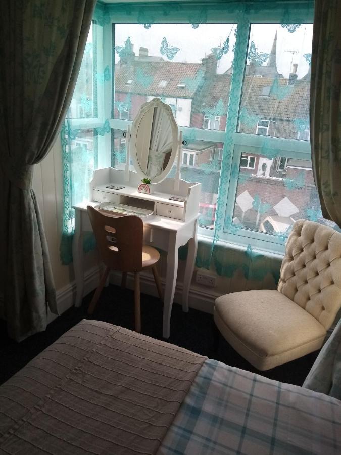 Schofield Guest House Bridlington Bagian luar foto